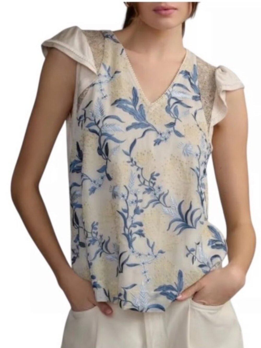 TINY for Anthropologie Embroidered Flutter Sleeve Blouse size Large